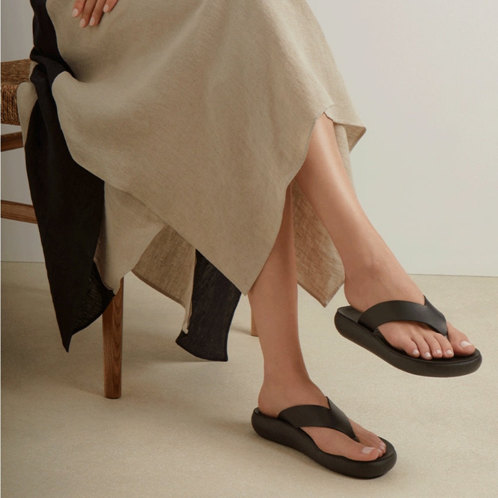 Ancient Greek Sandals Black Foam Flip Flops
